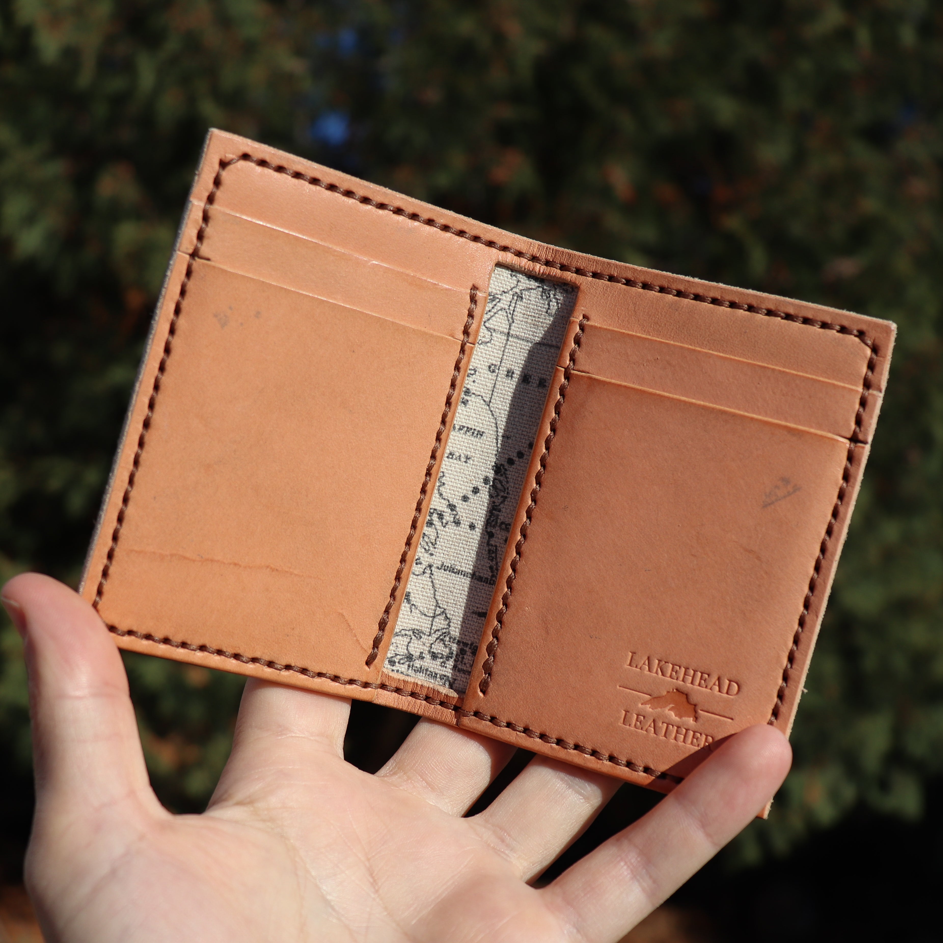 Made to Order Emerald Green and Natural Vegetable Tanned Italian Leather Minimalist Card Wallet Front Pocket Holder Brown Thread Hand Made 4 Pocket /