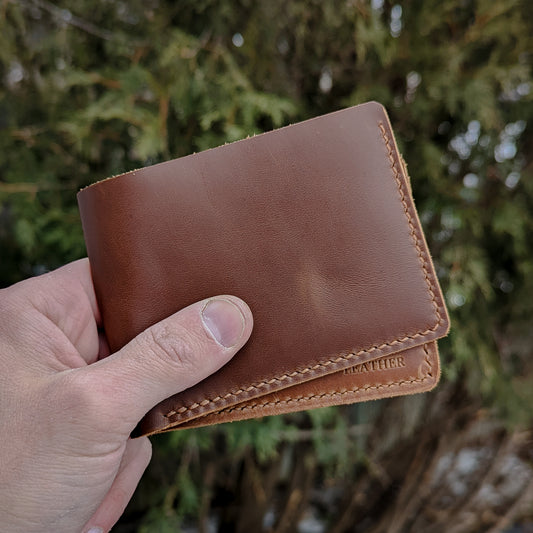 Minimalist Bi-Fold - Cognac