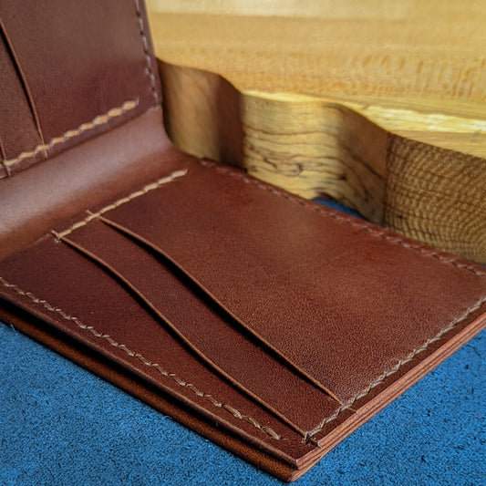 Bi-Fold - Walnut Buttero