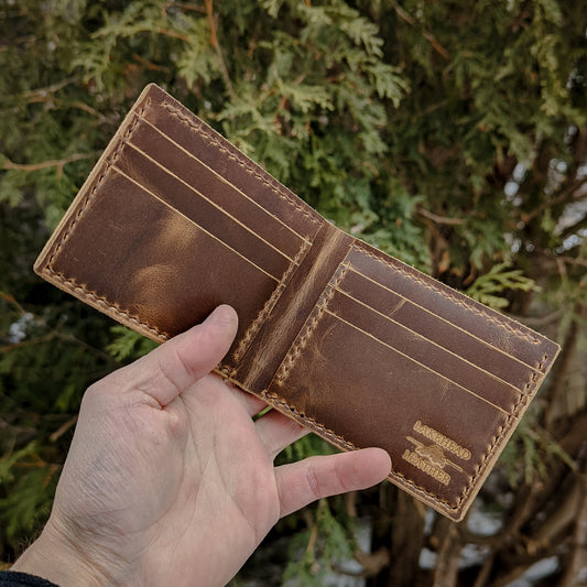 8 Pocket Bi-Fold - Walnut