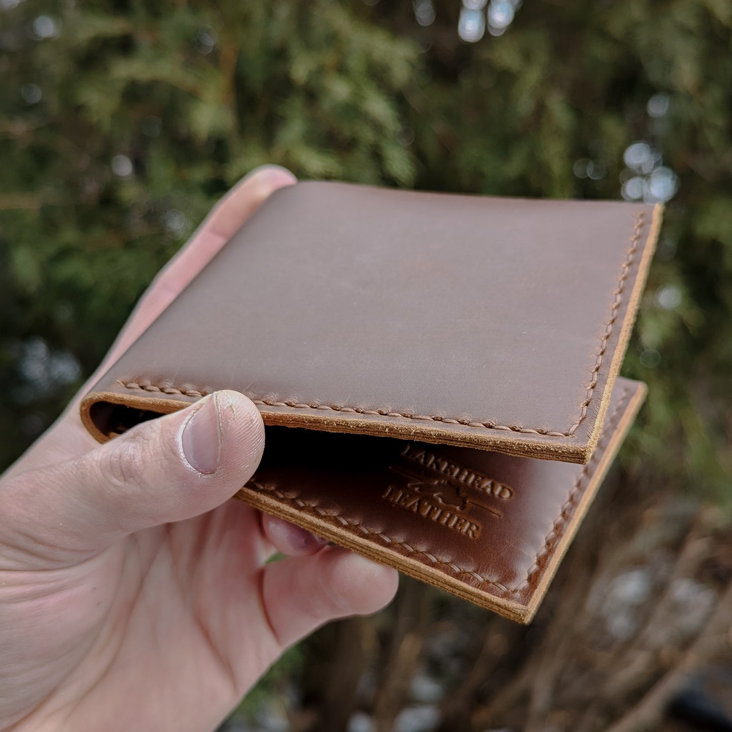 6 Pocket Bi-Fold - Cognac